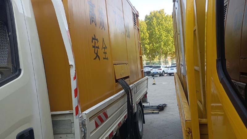 朝阳如何判断柴油发电机组和UPS电源的切换时间是否符合要求？