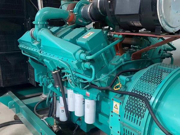 朝阳更换100kW柴油发电机组机油时，需要注意哪些事项？